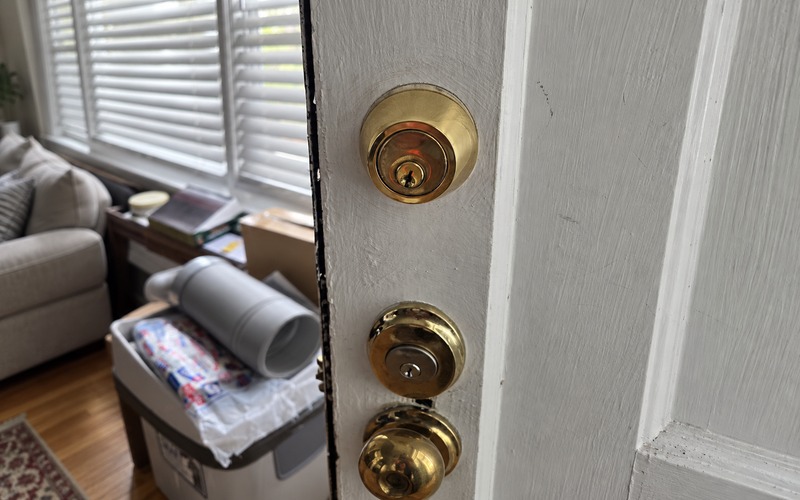 Front Door Lock Rekeying in Teaneck, NJ
