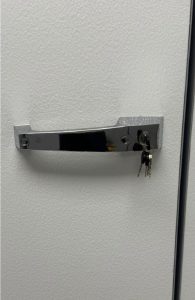 Chrome Keyed Handle Lock Installation