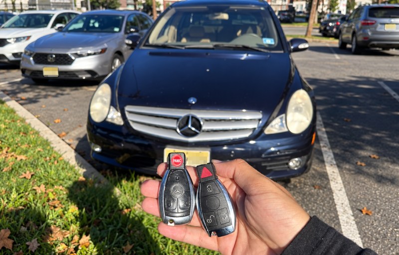 Mercedes-Benz Key Replacement in Closter, NJ