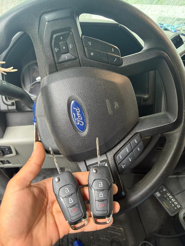 client8.10.26Car-key-duplication (1)